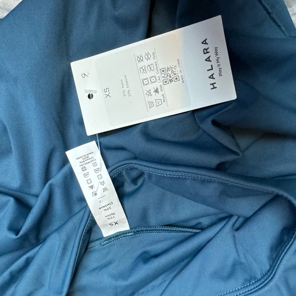 Halara skort - Picture 2 of 4